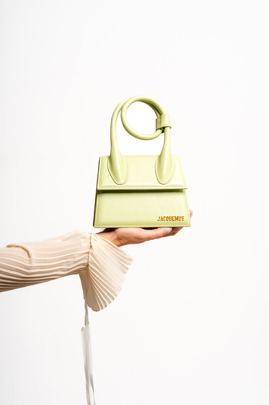 The Knot Chiquito Jacquemus LES CLASSIQUES